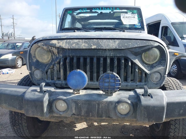 1C4BJWDG6GL125027 Jeep Wrangler