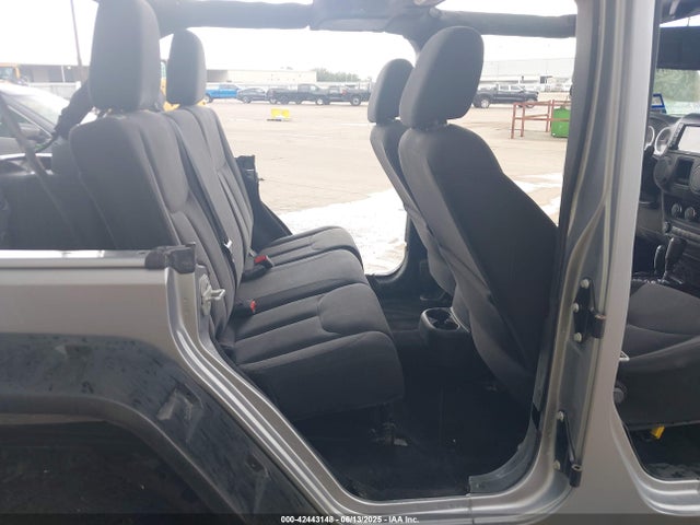 1C4BJWDG6GL125027 Jeep Wrangler