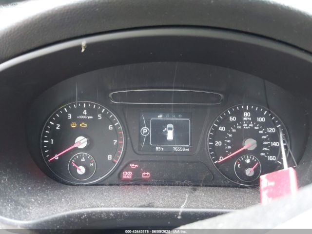 5XYPG4A34HG262040 KIA Sorento 2.4l Lx