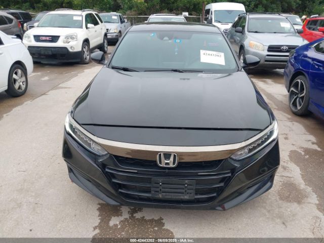 1HGCV1F3XJA092009 Honda Accord Sport