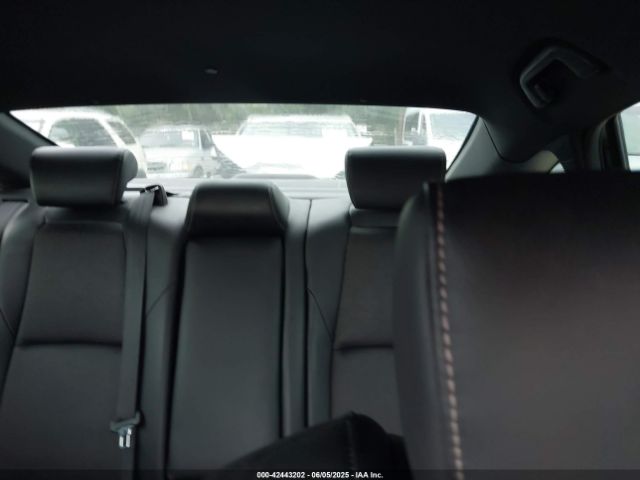 1HGCV1F3XJA092009 Honda Accord Sport