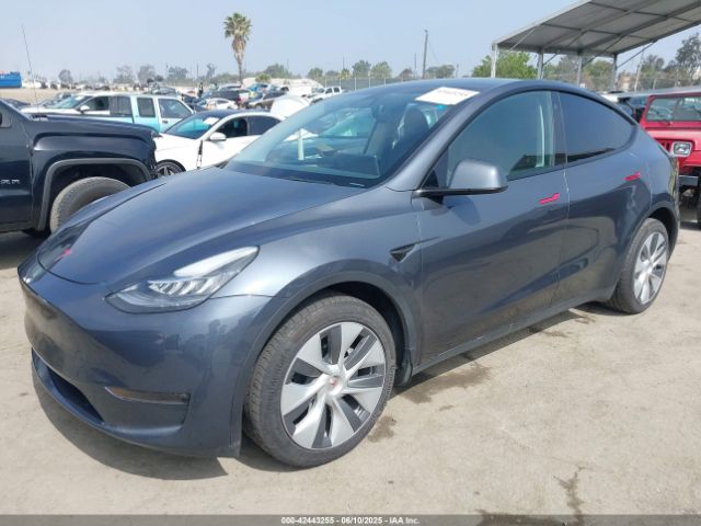 7SAYGDEE2PA042496 Tesla Model Y