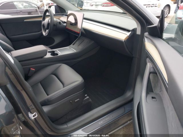 7SAYGDEE2PA042496 Tesla Model Y