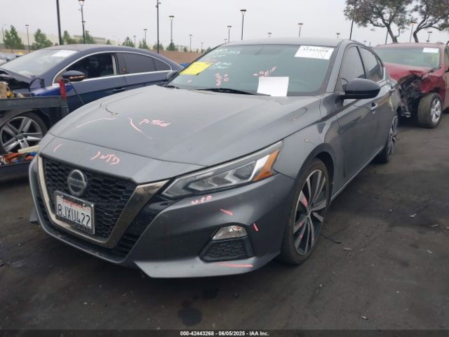 1N4BL4CV4KN325955 Nissan 2019