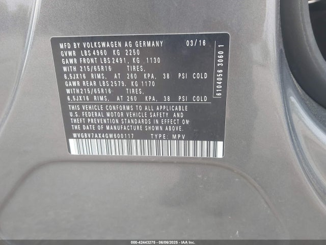 WVGBV7AX4GW600117 Volkswagen 2016
