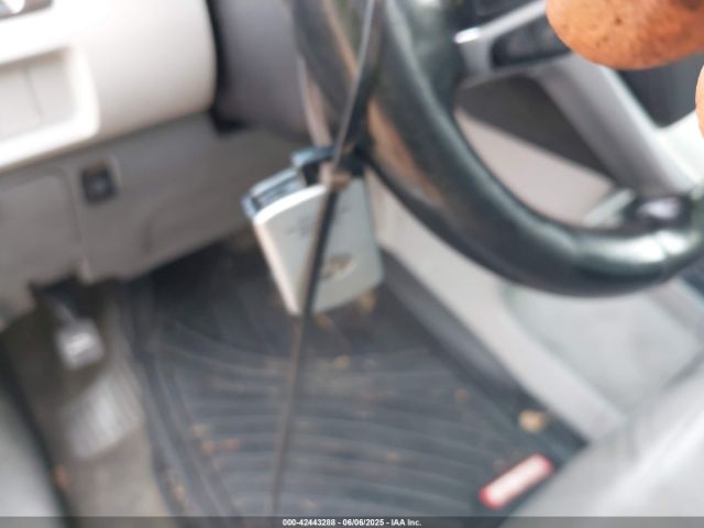 5TDYK3DC2FS582546 Toyota Sienna Xle 8 Passenger