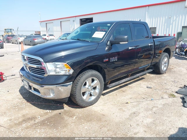 RAM 1500 2018 1C6RR7TT7JS114151 Image 2