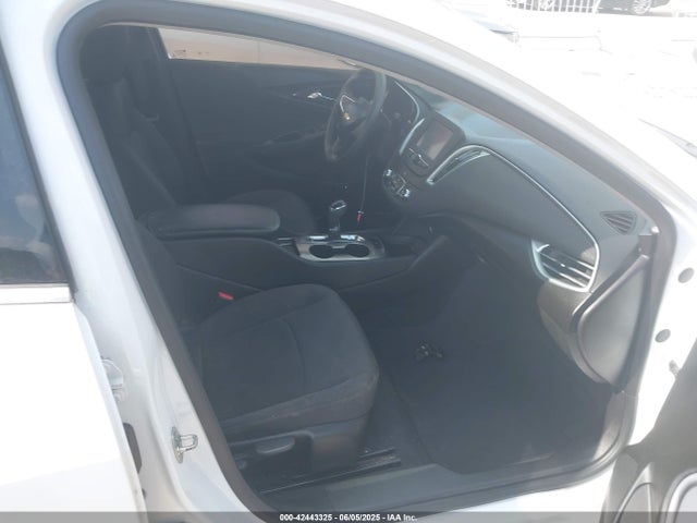 1G1ZD5ST9JF125831 Chevrolet MALIBU LT