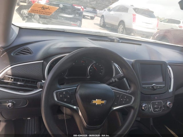 1G1ZD5ST9JF125831 Chevrolet MALIBU LT