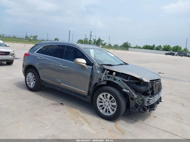 2018 CADILLAC XT5 1GYKNARS5JZ145739 Photo 0