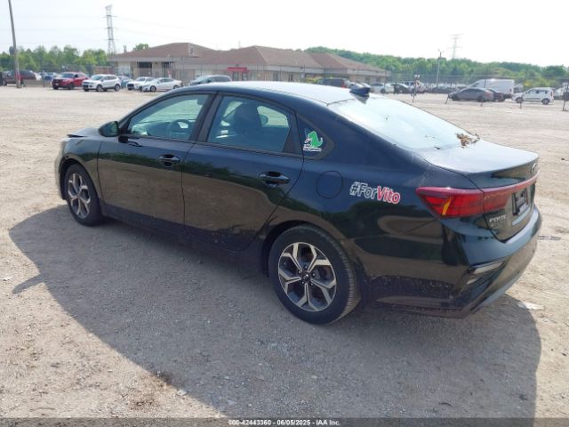 3KPF24AD9KE099585 KIA Forte Lxs