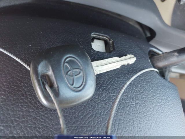 5TFRM5F18GX100681 Toyota Tundra Sr 4.6l V8