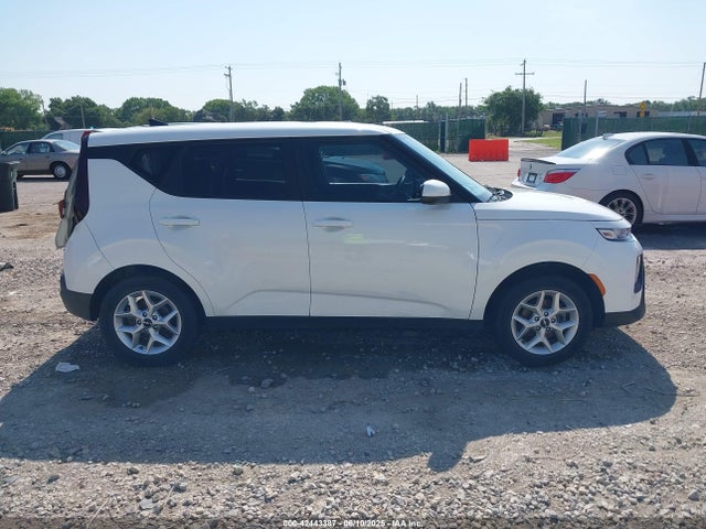 KNDJ23AU5N7816671 KIA mpi nu