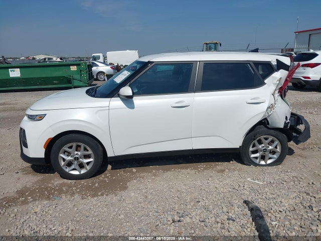 KNDJ23AU5N7816671 KIA mpi nu