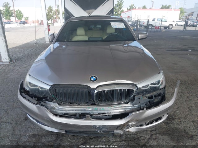 WBAJA7C38HG907224 BMW 2017
