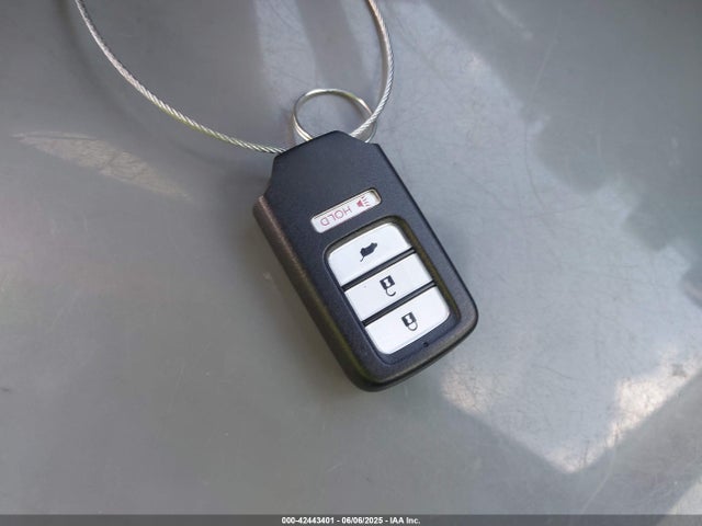 3HGGK5H89KM736677 Honda FIT EX