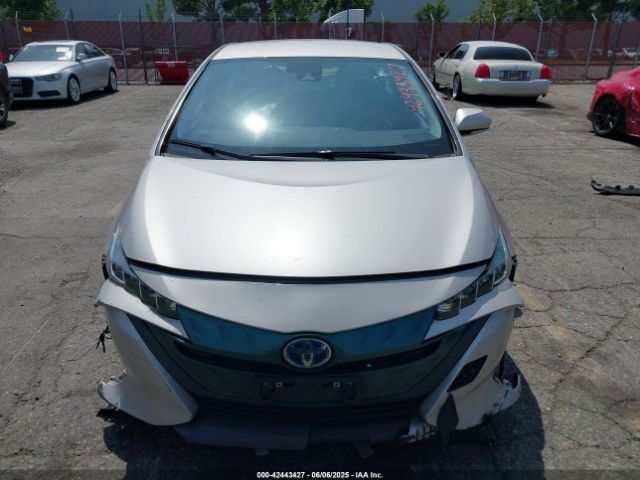 JTDKARFP3K3118706 Toyota Prius Prime Premium