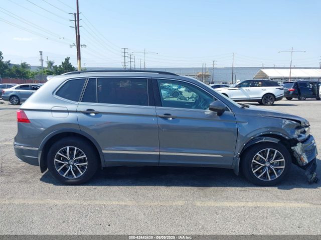 3VV3B7AX8LM021631 Volkswagen Tiguan 2.0t Se/2.0t Se R-line Black/2.0t Sel