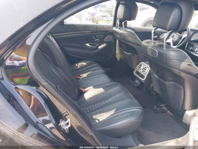 WDDUG8DB1KA453831 Mercedes-Benz S 560