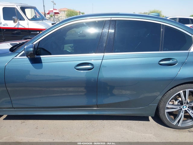 WBA5R1C02LFJ20152 BMW 330I