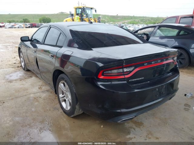 2C3CDXBG4FH772112 Dodge Charger Se