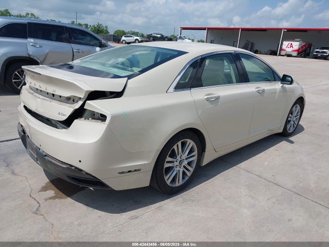 Lincoln MKZ 2014 3LN6L2LU7ER811664 Image 4