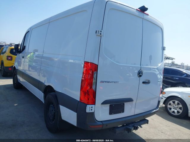 2024 MERCEDES-BENZ SPRINTER 2500 W1Y4NBHY5RT175229 Photo 2