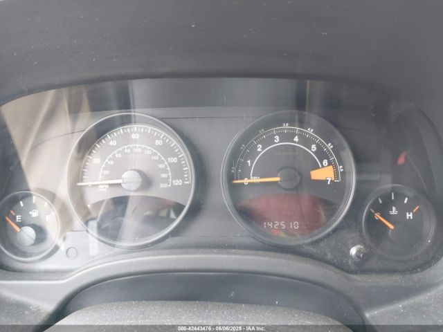 1C4NJDBB6ED880047 Jeep Compass Sport