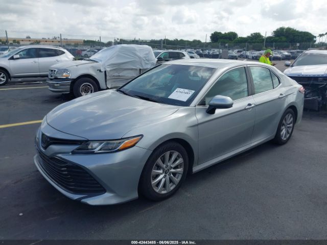 2019 TOYOTA CAMRY 4T1B11HK1KU228887 Photo 1