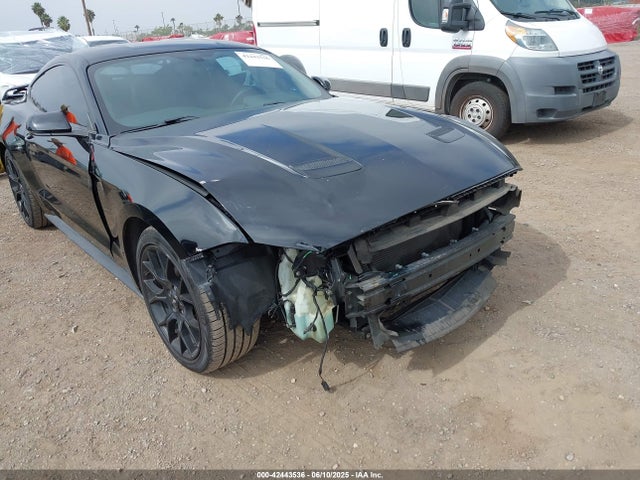 Ford 2.3l 4v premium fuel 2018 1FA6P8TH9J5146803 Image 6