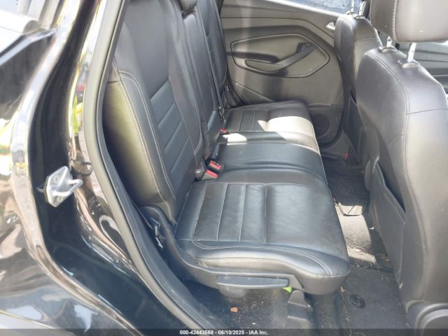 1FMCU0JX4EUB07030 Ford Escape Titanium