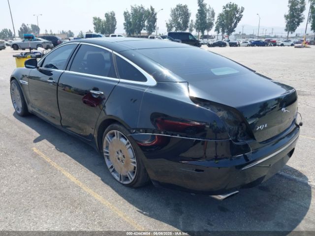2012 JAGUAR XJ SAJWA2GE9CMV29109 Photo 2
