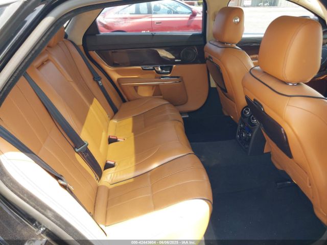 2012 JAGUAR XJ SAJWA2GE9CMV29109 Photo 7