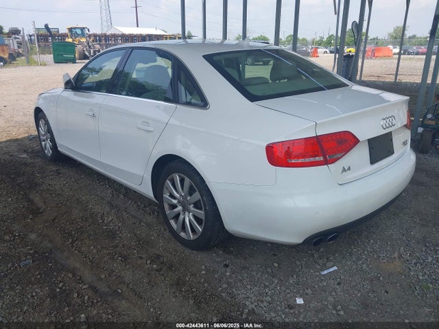 2011 AUDI A4 WAUHFAFL9BN039357 Photo 2