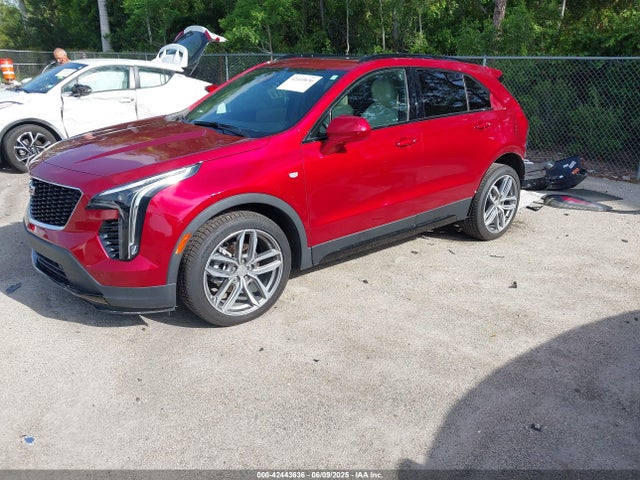 2020 CADILLAC XT4 1GYFZER44LF116168 Photo 1