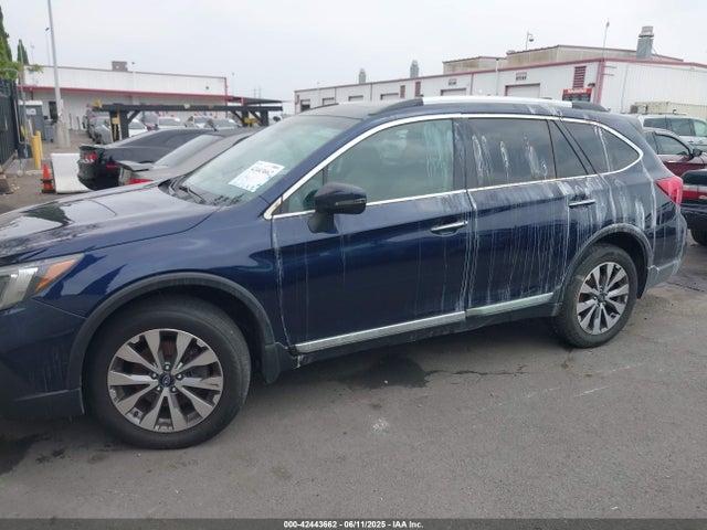 4S4BSATC4J3235527 Subaru u5