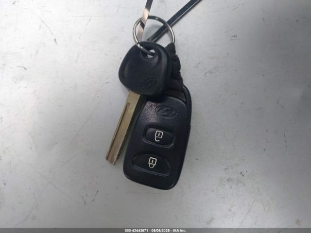 KMHCT4AE3FU920532 Hyundai ACCENT GLS