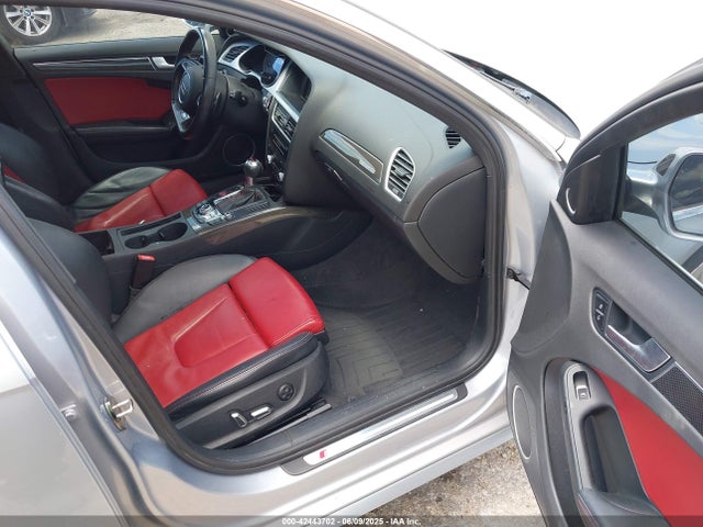 2015 AUDI S4 WAUBGAFL4FA109850 Photo 4