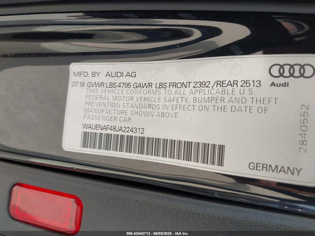 WAUENAF48JA224312 Audi A4