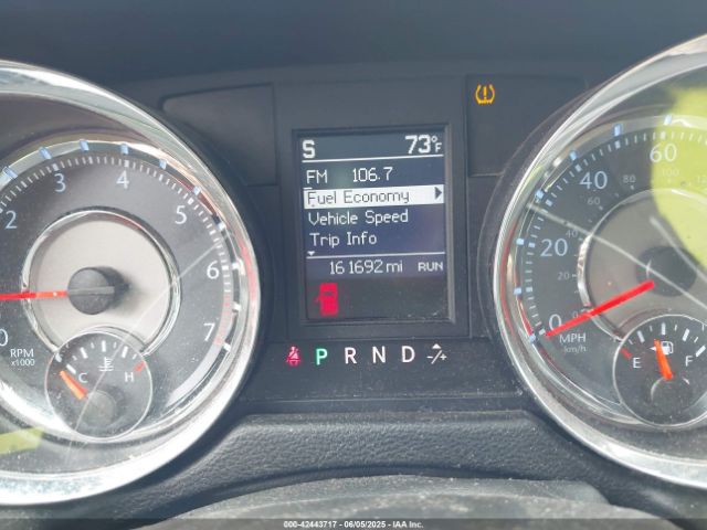 2011 CHRYSLER TOWN & COUNTRY 2A4RR5DG7BR638170 Photo 6