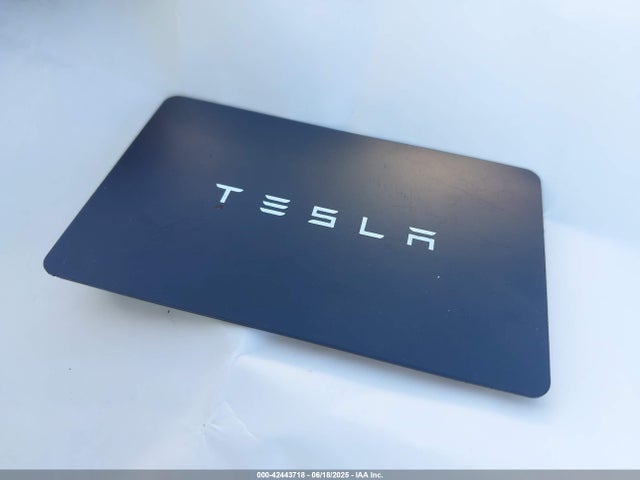 2023 TESLA MODEL Y 7SAYGDEE5PF588017 Photo 10