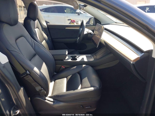 2023 TESLA MODEL Y 7SAYGDEE5PF588017 Photo 4