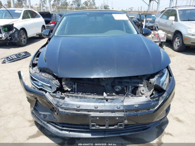 3VWC57BU9KM097042 Volkswagen 1.4 tsi