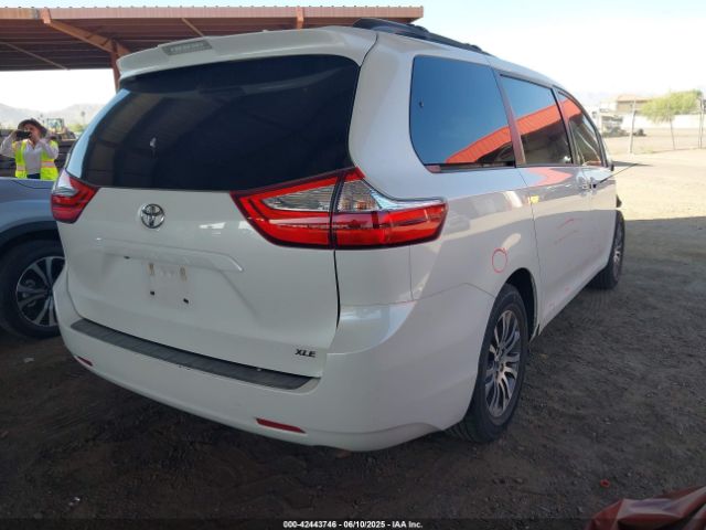 2018 TOYOTA SIENNA 5TDYZ3DC5JS927489 Photo 3