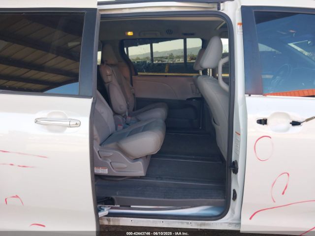 2018 TOYOTA SIENNA 5TDYZ3DC5JS927489 Photo 7