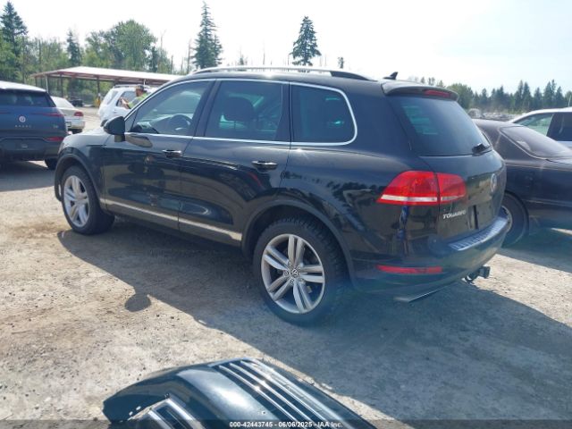 2013 VOLKSWAGEN TOUAREG WVGEF9BP9DD005002 Photo 2