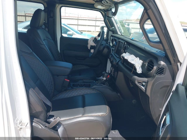 1C6HJTFG7PL579008 Jeep 2023