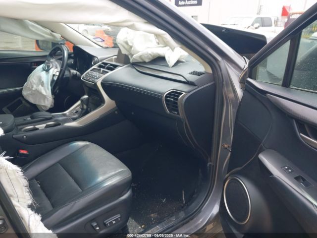 2017 LEXUS NX 200T JTJYARBZ0H2068358 Photo 4