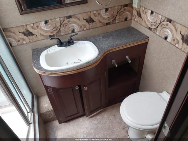 Aukcja sprzedaży 2012 Ford F53, vin: 1F66F5DY7C0A00087, numer aukcji: 42443803