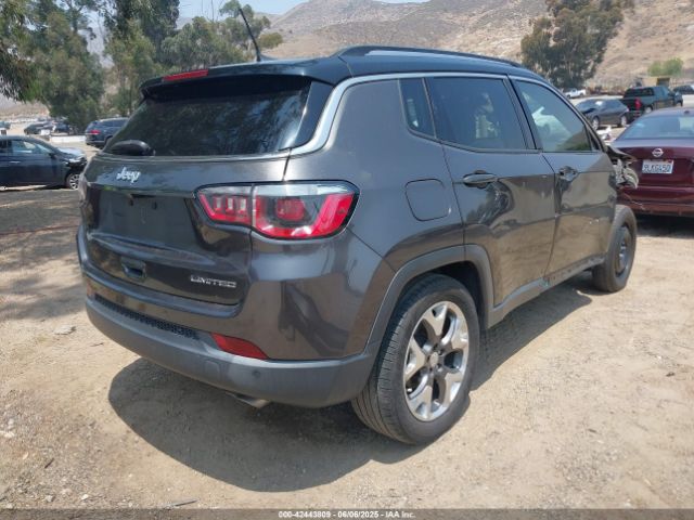 3C4NJCCB5JT253420 Jeep 2018